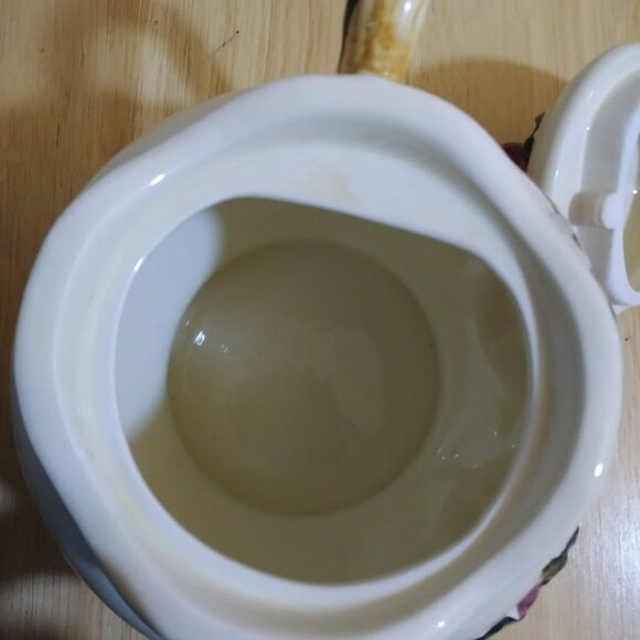 BICO China Harvest Fruit Berries Leaves Fall Ceramic Teapot - Picture 8 of 10